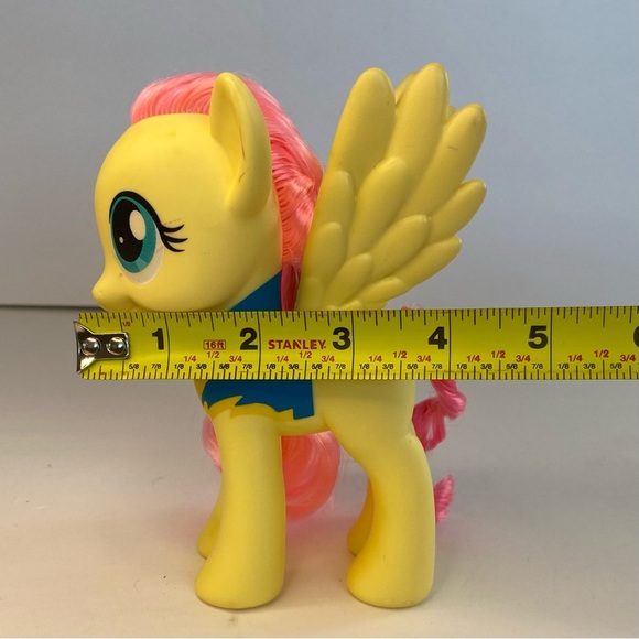 My Little Pony 6” Fluttershy Wonderbolts G4 2010 Figure w/Wings Yellow P… - Picture 10 of 11